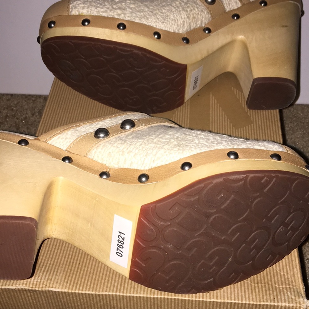 Shoes - Picture 2 of 5